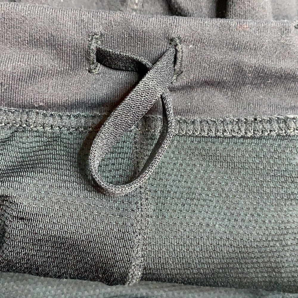 Athleta Bettona Black Stretch Pocket Tennis Golf Skort Skirt 581198 W-557 Sz XS - Picture 8 of 11